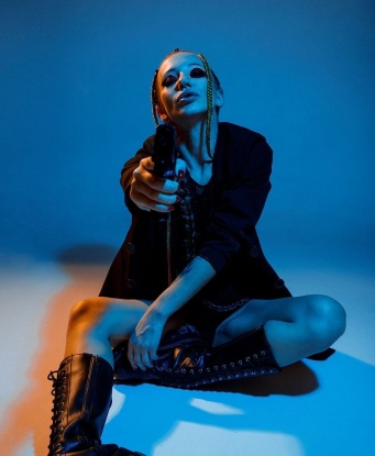 Со мной ты сможешь осуществить свои самые смелые фантазии. Я знаю, как доставить тебе незабываемое удовольствие. Мои услуги включают классический и оральный секс, а также различные виды массажа. Посмотрите мои фото - они говорят лучше любых слов. Отзывы обо мне всегда положительные, мои клиенты остаются довольными и возвращаются к мне снова и снова. Живу в Москве и готова встретиться с тобой в любое удобное время. 😘🌹🔥✨ 11776, 23 года